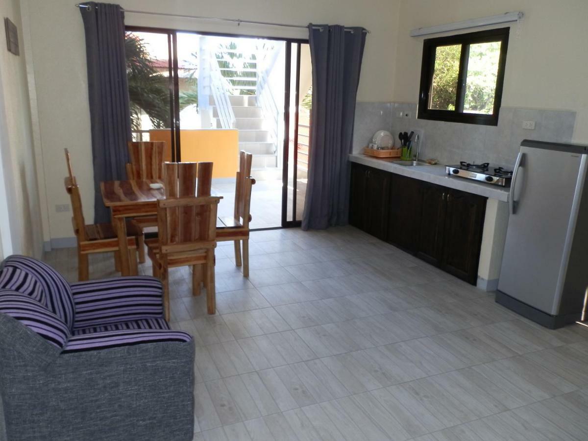 Sabang Bungalow House Пуерто Галера Екстериор снимка